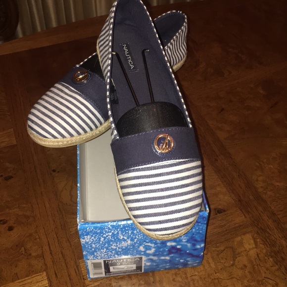Nautica Shoes - Nautica NWB canvas white-blue shoes
